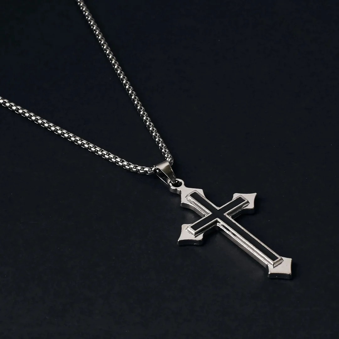 Colar Masculino Corrente Grumet com Pingente Cruz Dupla em Aço Inoxidável Prateado e Preto – Joia Religiosa de Proteção e Estilo Gótico/Moderno - Image 2