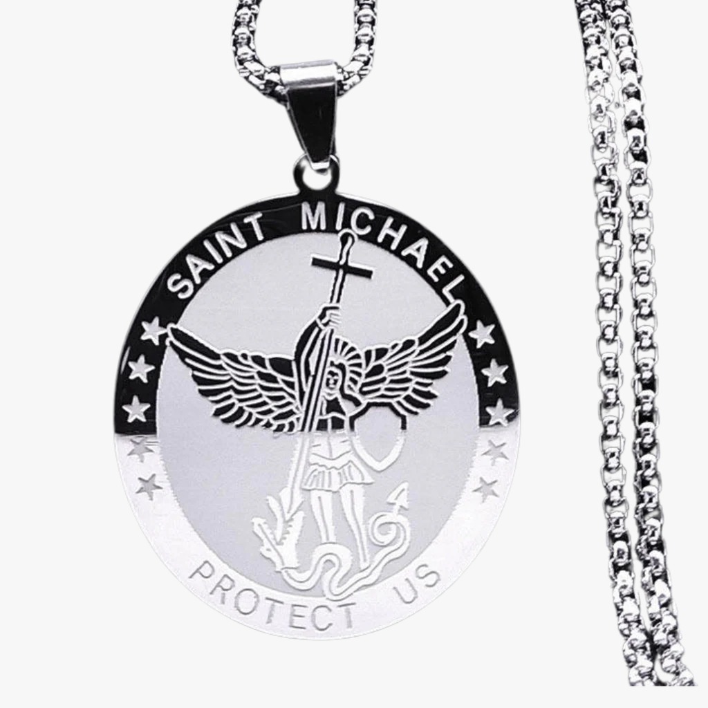Colar Masculino Corrente de Aço Inoxidável Prateado com Medalha São Miguel Arcanjo (Saint Michael Protect Us) – Joia Religiosa de Proteção e Fé - Image 2