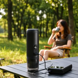 Cafeteira Espresso Portátil Elétrica Recarregável com Display Digital e Aquecimento – Máquina de Café Sem Fio